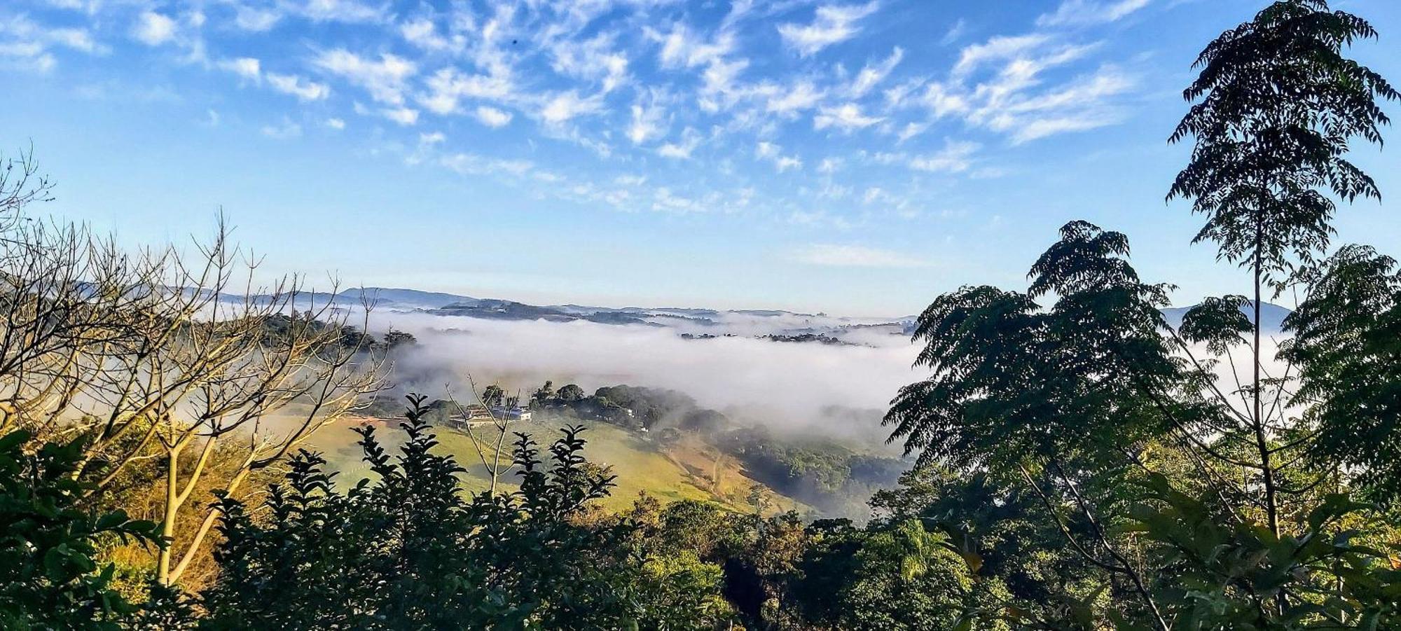 Casa De Campo Araxa Na Montanha Com Piscina Piracaia Exterior foto